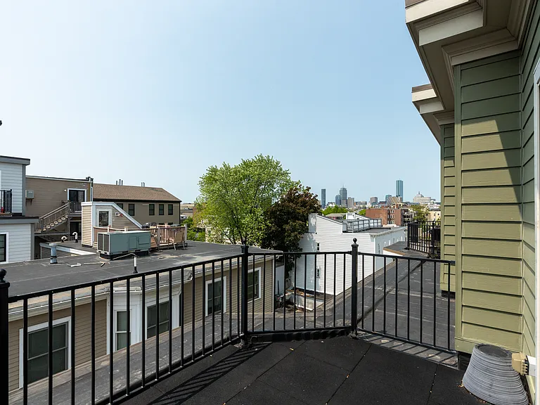 264 Athens St #7 — Photo 19