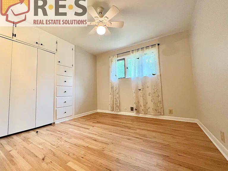1682 S Eudora St — Photo 8