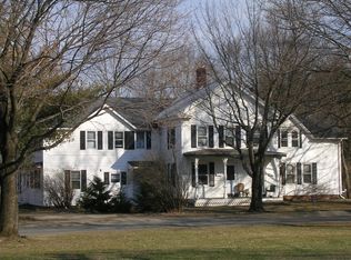 36 Southeast St #36C, Amherst, MA 01002