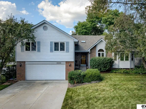 16306 Lafayette Ave, Omaha, NE 68118