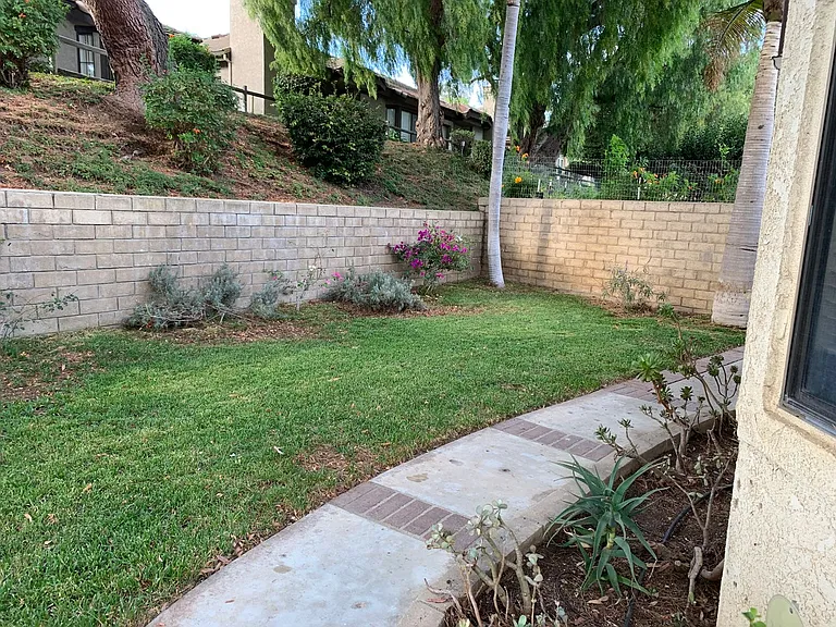 4955 Galano Dr — Photo 23