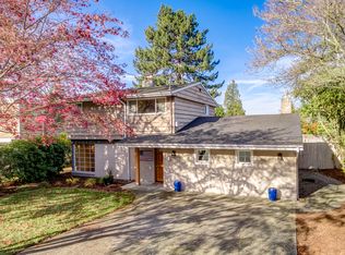849 Sprague St, Edmonds, WA 98020