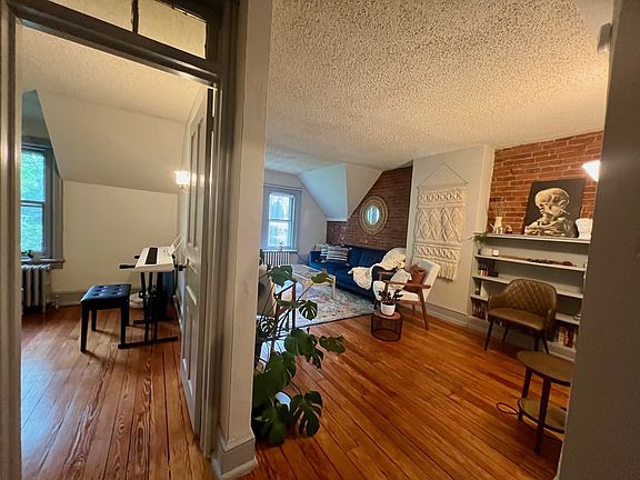 4th image of 1507 W 14th St APT 3