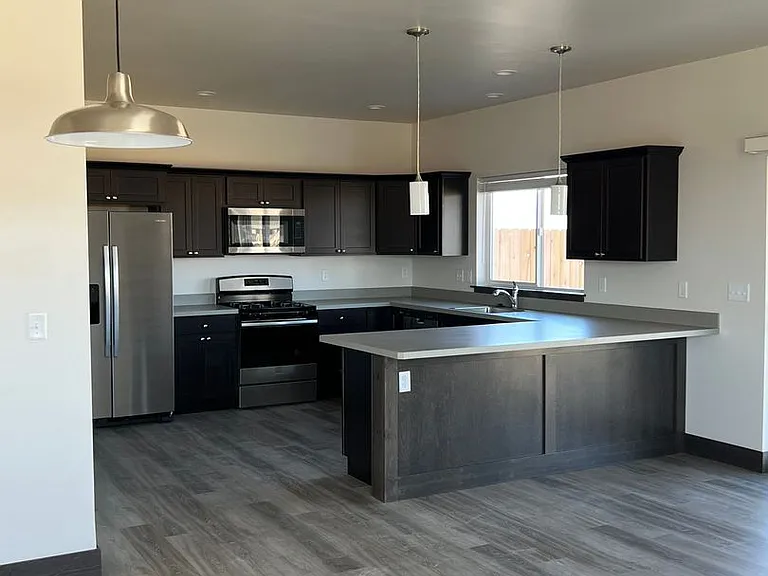 2021 Windjammer Way #C — Photo 12