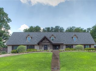 4205 Ledgeview Rd, Fort Worth, TX 76109