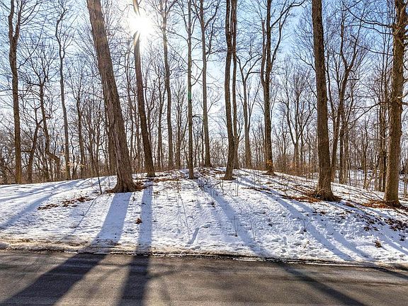 4th image of 0 Eaglenest Rd