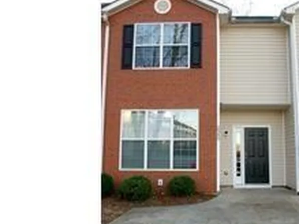 2349 Brianna Dr, Hampton, GA 30228