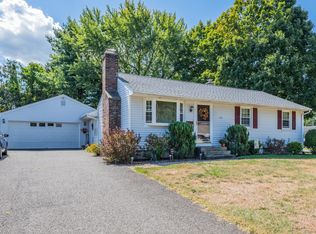 179 Sun Valley Dr, Southington, CT 06489