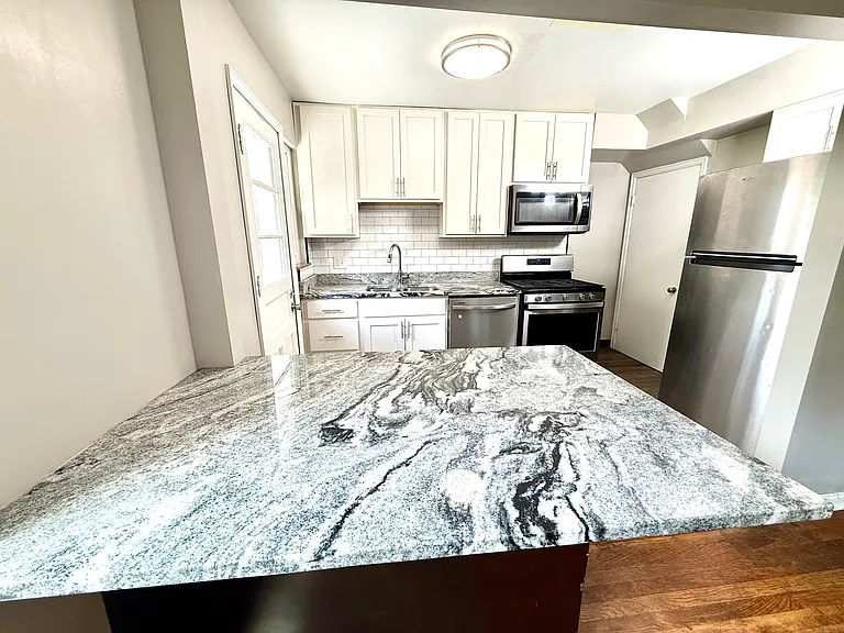 1521 Waltham Rd #1 — Photo 1