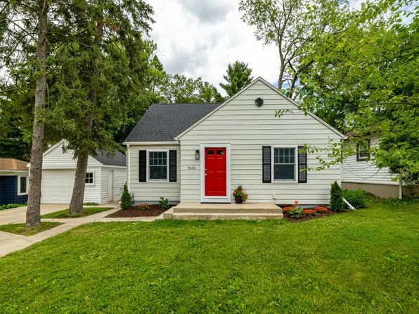 7626 Grand St, Dexter, MI 48130