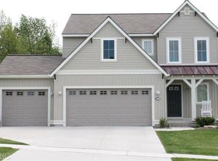 2898 Sunset Ridge Ct NE, Rockford, MI 49341