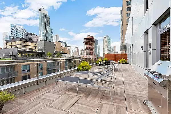 Rented by REAL New York | media 14