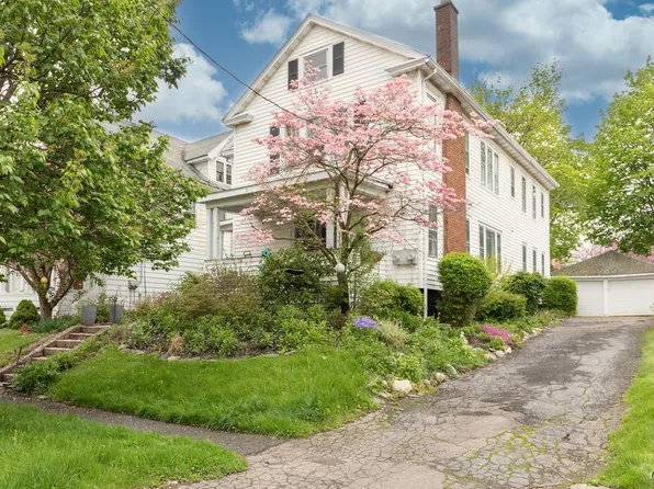 173 Mosley Dr #1, Syracuse, NY 13206