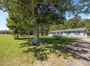 1850 Highsmith Rd, Burgaw, NC 28425