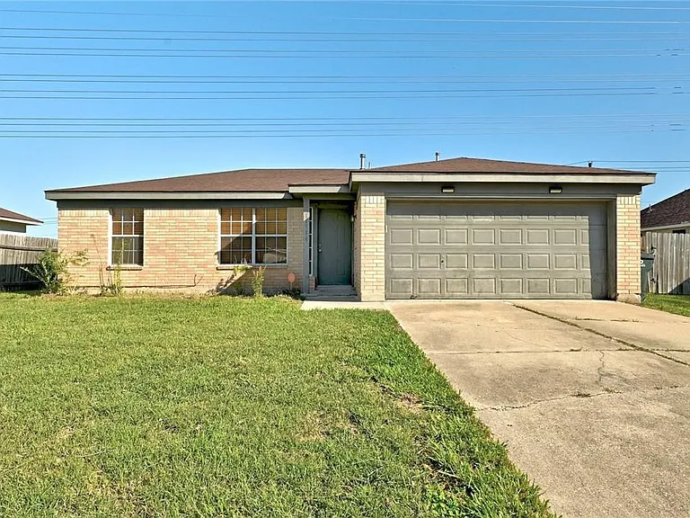 11724 Gemmer St — Photo 1