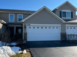 1281 Da Vinci Dr, Hampshire, IL 60140