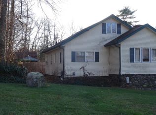 23 Park Ln, West Milford, NJ 07480