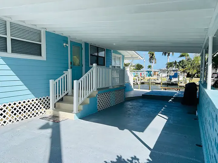 Pettit Dr — Photo 10