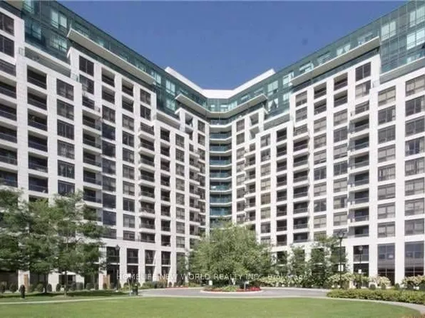 18 Harding Blvd #1126, Richmond Hill, ON L4C 0T3