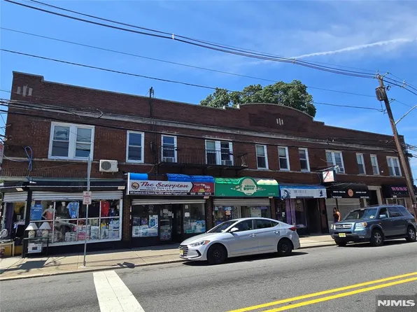 839-845 Sanford Ave, Newark, NJ 07106