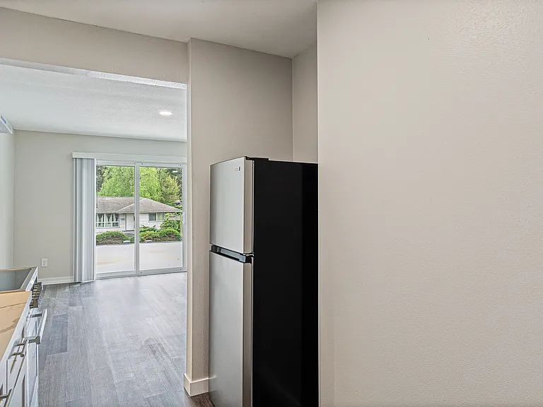 1203 Regents Blvd #2 — Photo 4