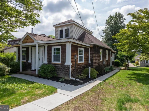 4514 Florida Ave, Newtown Square, PA 19073