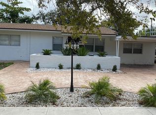 1880 NE 154th St, North Miami Beach, FL 33162