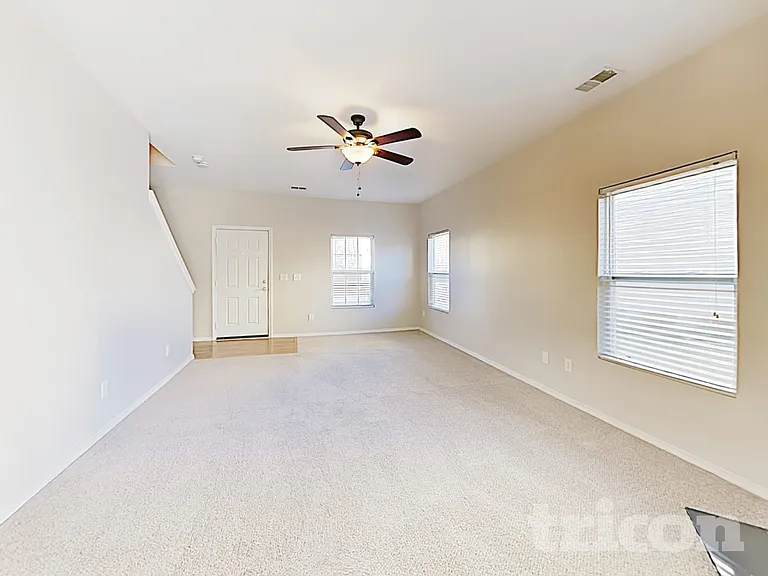8446 Ainsworth St — Photo 3