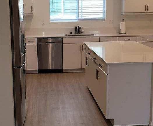 5th image of 5506 Sandcliff Ln #159