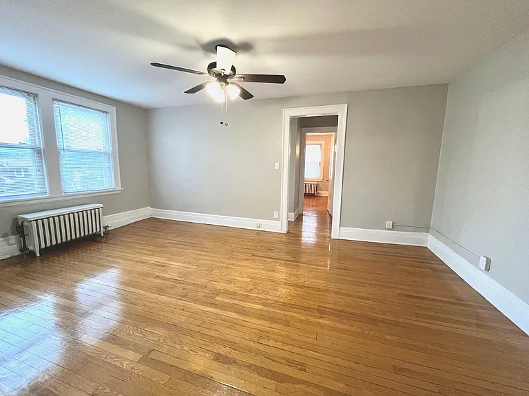 Lewis Manor Apartments — Photo 9