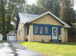 133 Hermitage Rd, Rochester, NY 14617