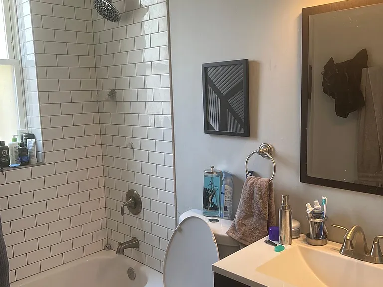 1219 N Spaulding Ave #2 — Photo 12