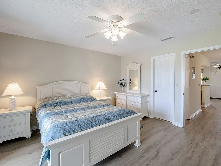 44 Woodland Dr #204 — Photo 19