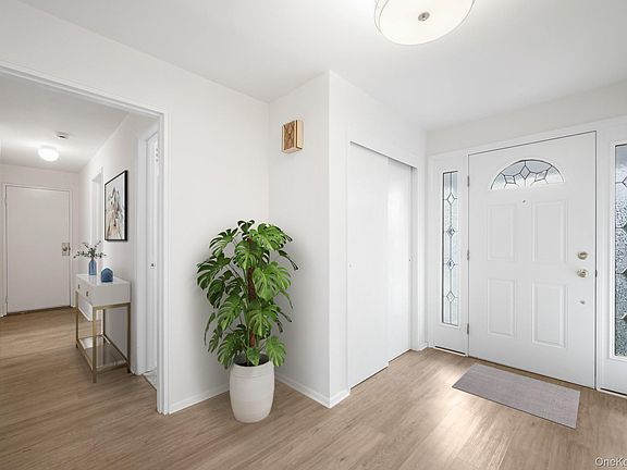 3rd image of 9 Northern Road