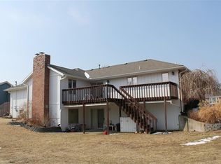 3336 SE Starlite Dr, Topeka, KS 66605