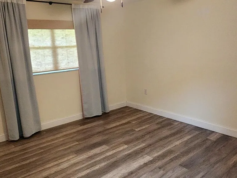 570 Capri Rd — Photo 22