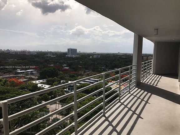 3rd image of 2025 Brickell Ave APT 1905