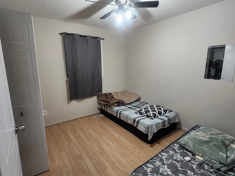 963 Prosperity Ct — Photo 16