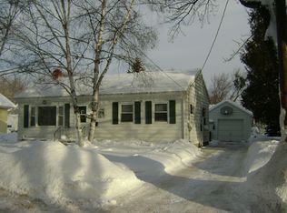 1138 W Packard St, Appleton, WI 54914