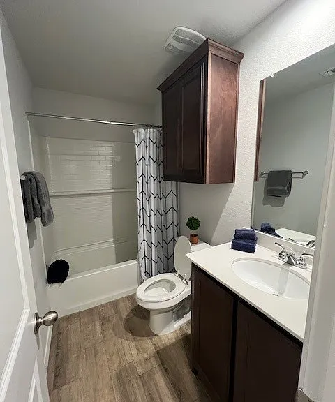 2826 Hudson Dr — Photo 8