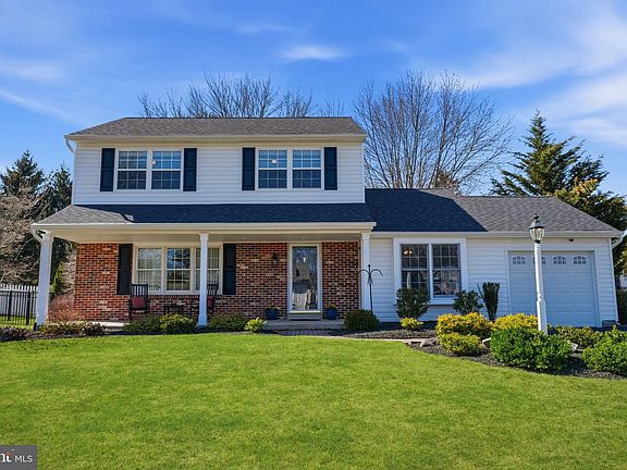 2nd image of 283 Greenview Rd