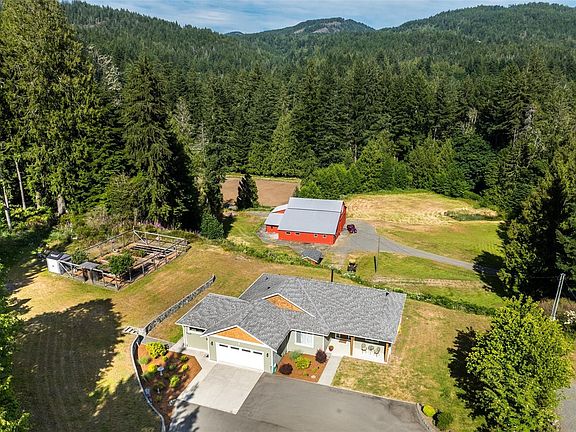 5th image of 3031 Phillips Rd