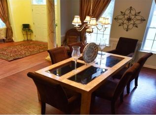 2 Ambassador Ct, Jackson, NJ 08527