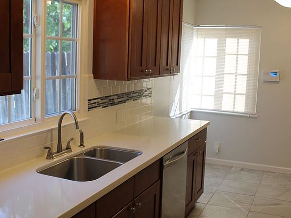 5th image of 2027 W Mendocino Ave