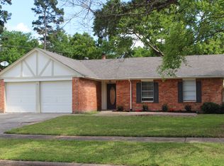 22610 Millgate Dr, Spring, TX 77373