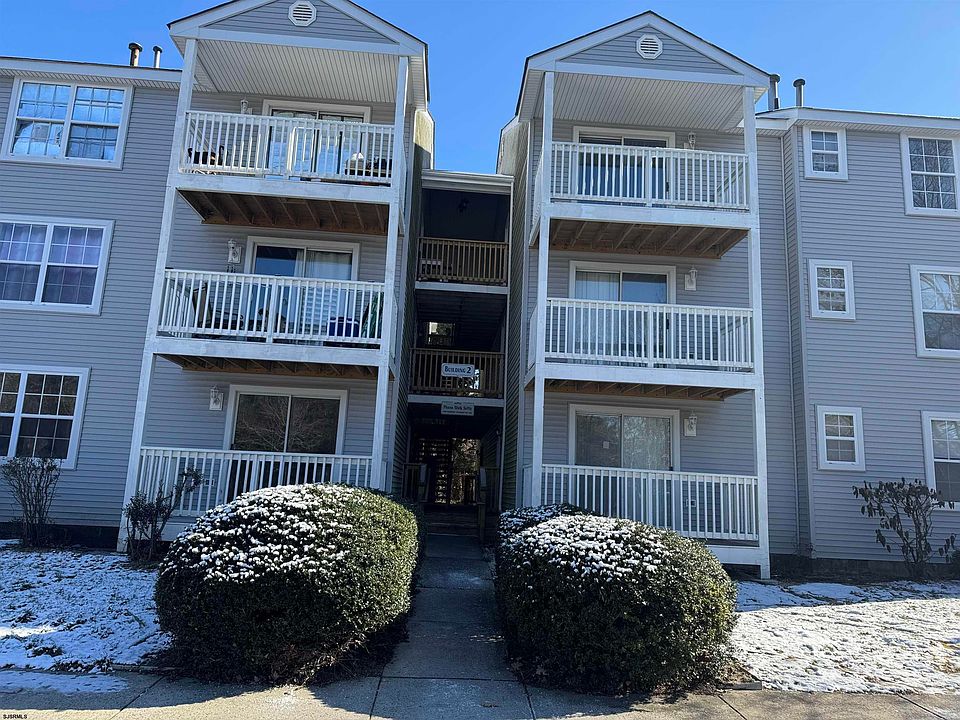 1st image of 2 Oyster Bay Rd APT K