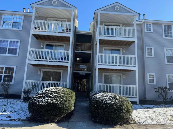 2 Oyster Bay Rd APT K, Absecon, NJ 08201