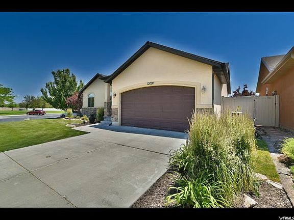 3rd image of 13091 S Woods Dr