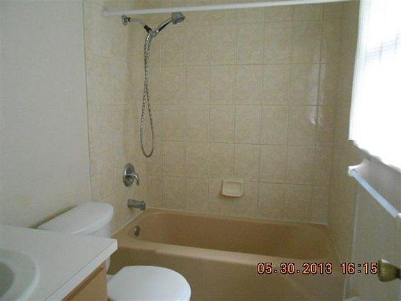 5th image of 504 Sportsman Ave