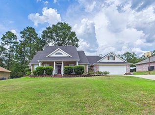 1014 Redbud Ave, Diboll, TX 75941